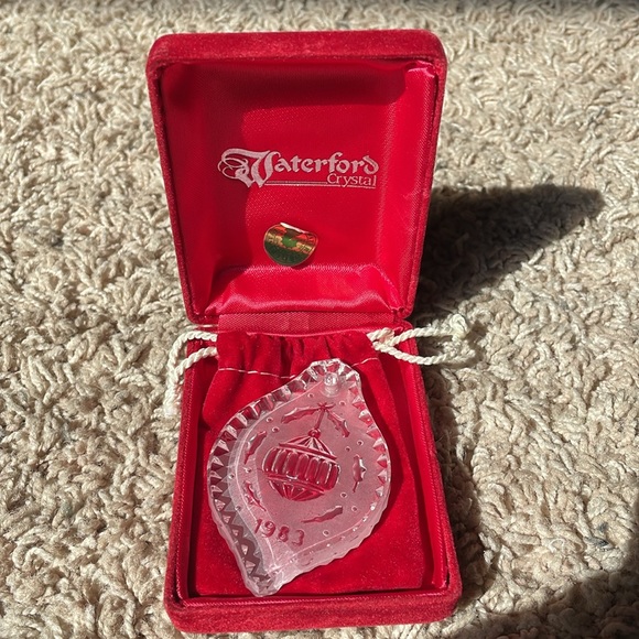 Vintage and discontinued 1983 Waterford Crystal 12 Days of Christmas - Picture 3 of 4